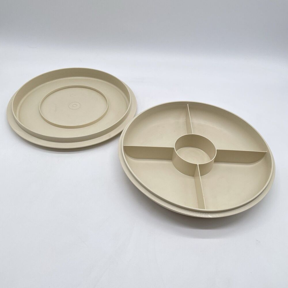 Vintage Tupperware Divided Serving Tray w Lid 10” Round Beige Made in USA